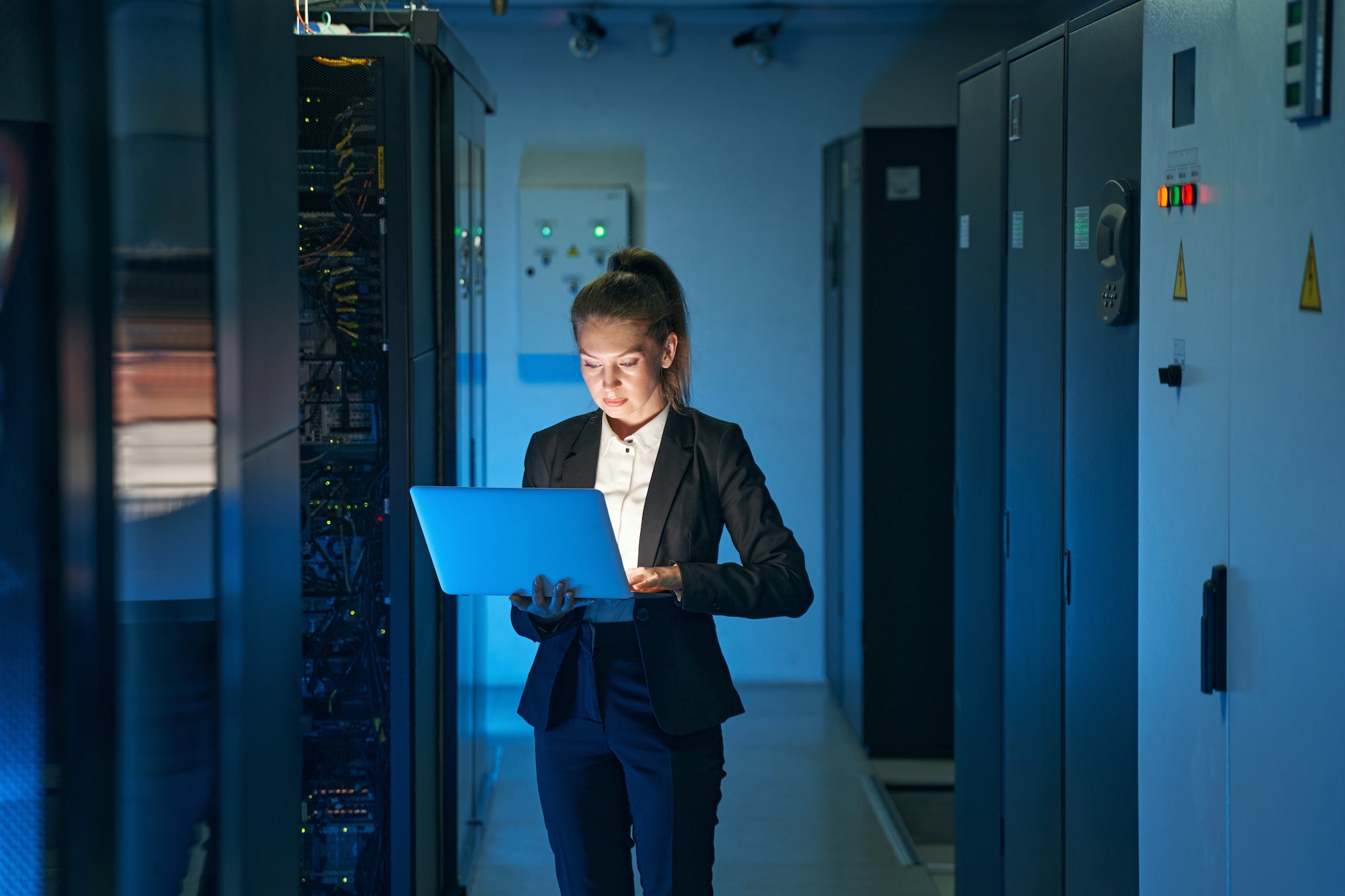 it-engineer-specialist-working-in-network-server-room.jpg it-engineer-specialist-working-in-network-server-room.jpg